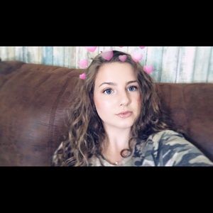 Meet your Posher, Daisy